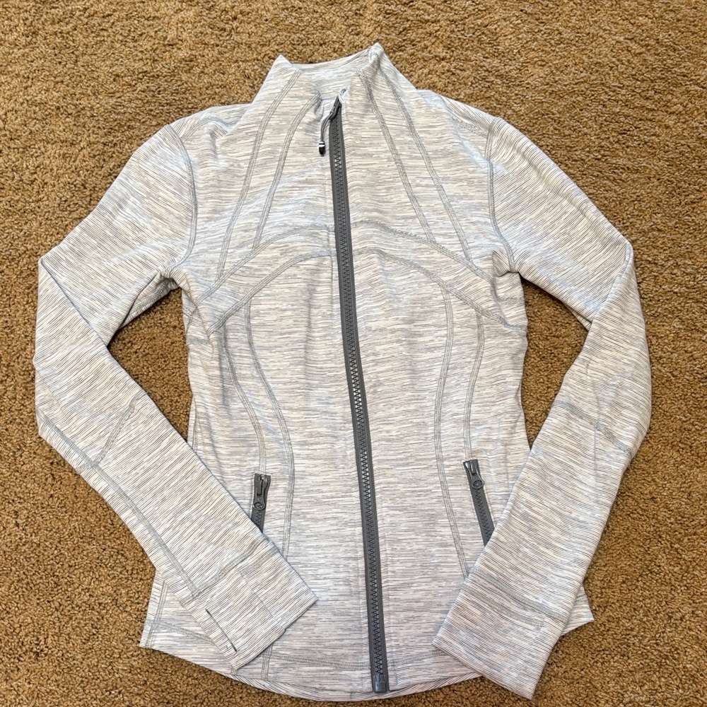 Lululemon Women’s Define Zip-Up